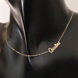 Chocker avec prénom latéral en français en Or 18 carats